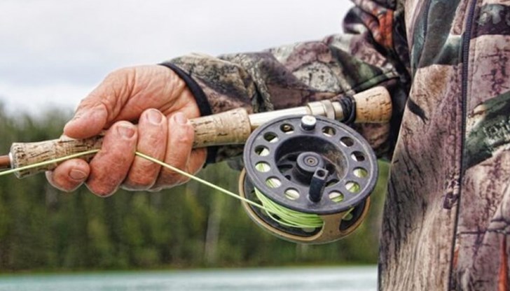 Мъжът е загинал под далекопровод за високо напрежение Мъжът е загинал под далекопровод за високо напрежение