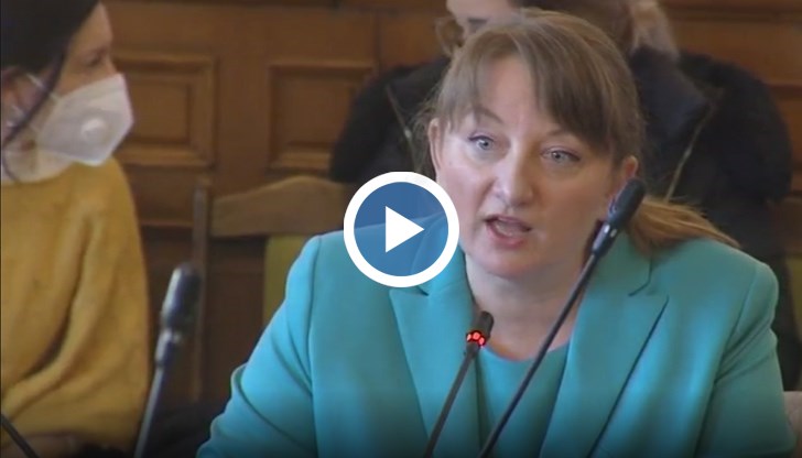 На фона на това - пренасочваме и допълнителни средства от Европа