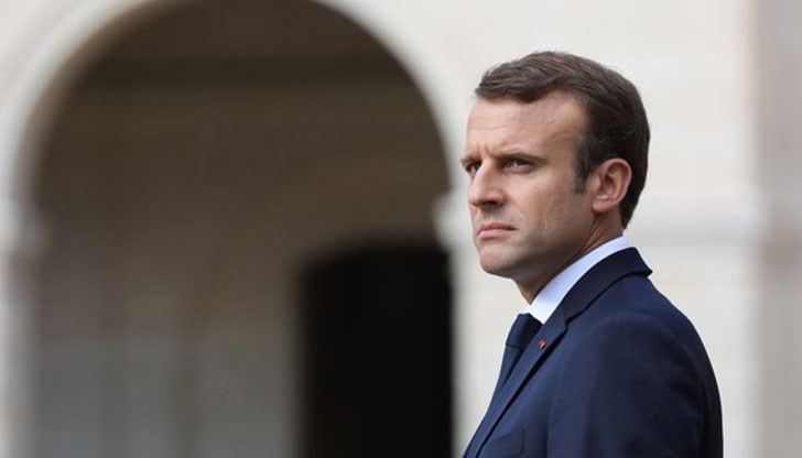 Френският президент ще бъде изолиран за седем дни
