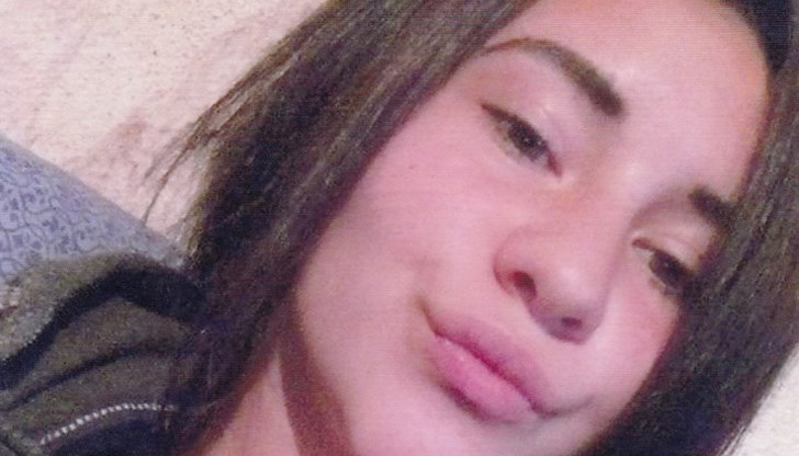 Веселина е висока е около 164 см, с нормално телосложение, кафяви очи, тъмнокестенява коса и светло лице