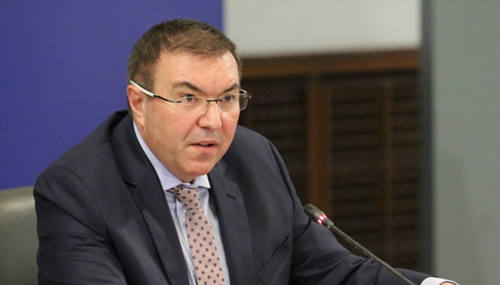 Здравният министър допълни, че коронавирусът е увеличил доверието към лекарите Здравният министър допълни, че коронавирусът е увеличил доверието към лекарите