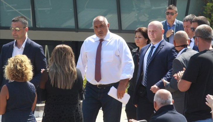 Борисов: "Чувам хулите към нас, безпочвени и грозни са, но хората са мъдри и виждат резултатите от ежедневната ни работа Борисов: "Чувам хулите към нас, безпочвени и грозни са, но хората са мъдри и виждат резултатите от ежедневната ни работа