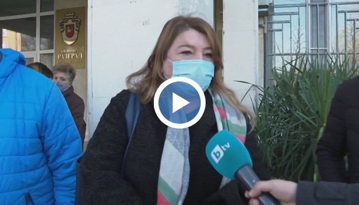 Кметът на община Разград Денчо Бояджиев обясни, че за последните 5 години данъците не са увеличавани