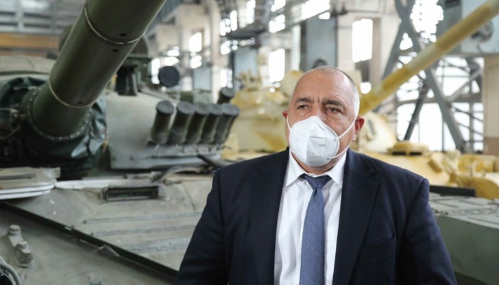 Ваксината е безопасна и ефективна, уверява премиерът