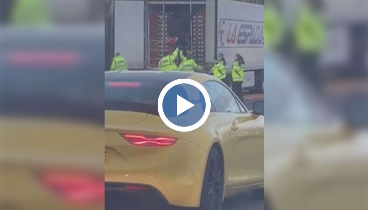 Случаят стана известен след публикуването на любителски кадри от задържането