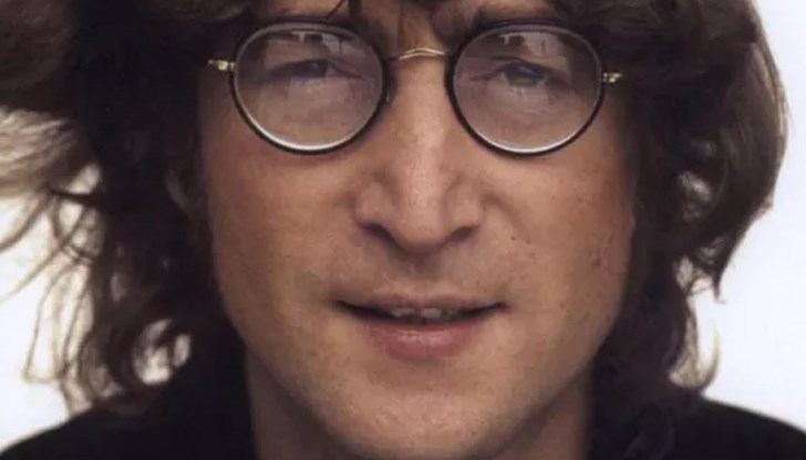 Джон Ленън остава в историята като талантлив музикант, певец, композитор, художник, писател и основател на знаменитата ливърпулска четворка "The Beatles". Той ще се запомни и с бунтарския си нрав