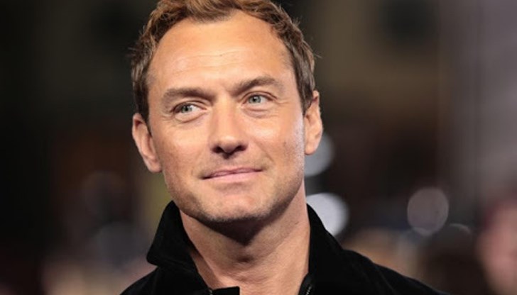 Джъд Лоу е роден на 29 декември 1972 г. в източен Лондон Джъд Лоу е роден на 29 декември 1972 г. в източен Лондон