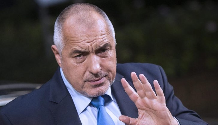 Мартин Димитров: "Една от най-големите щети, които Борисов нанесе (прави го по време на цялото си управление, но през последната година беше особено агресивен в това поле) е върху колективната ни ценностна система" Мартин Димитров: "Една от най-големите щети, които Борисов нанесе (прави го по време на цялото си управление, но през последната година беше особено агресивен в това поле) е върху колективната ни ценностна система"