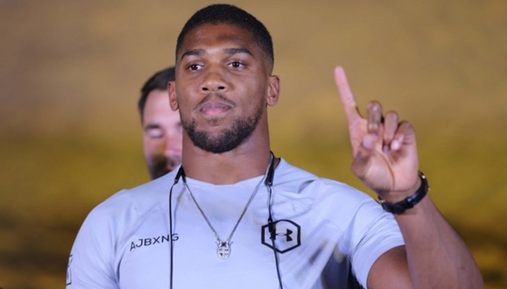 Днес му е последен ден като шампион, отвърна Кобрата