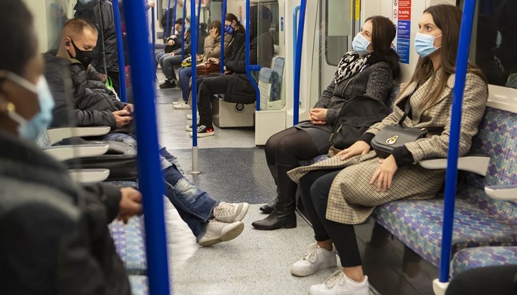 Извънредността е нещо преходно. Тя е внезапна, ужасяваща, но все пак ще приключи. В този смисъл е важно да се опитаме да се съхраним физически и психически Извънредността е нещо преходно. Тя е внезапна, ужасяваща, но все пак ще приключи. В този смисъл е важно да се опитаме да се съхраним физически и психически