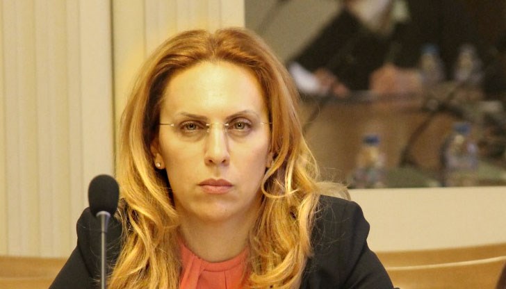 От утре започвам посещения по зимните ни курорти, заяви министърът на туризма