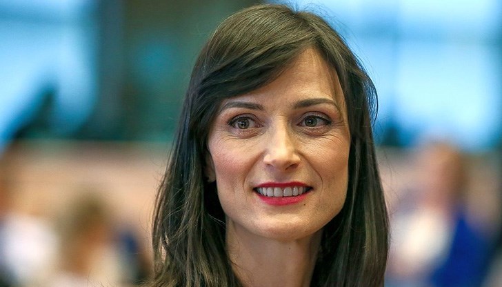 Реалистично е към 26-27 декември да започне масовата ваксинация