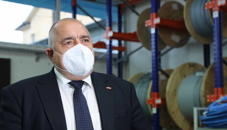 Премиерът Бойко Борисов посети завод за производство на кабели и кабелни системи в Търговище Премиерът Бойко Борисов посети завод за производство на кабели и кабелни системи в Търговище