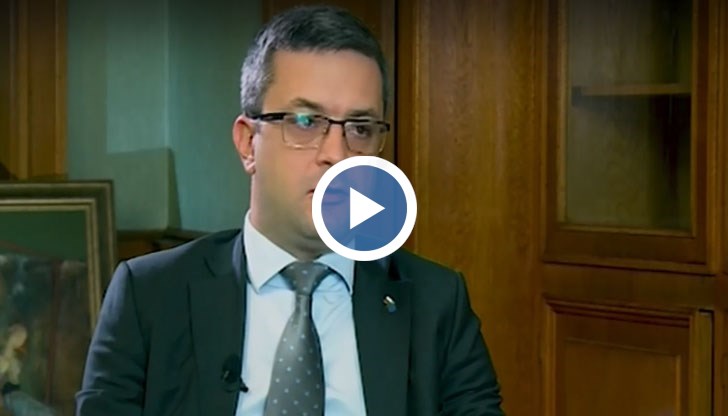 Според него Борисов не е диктатор