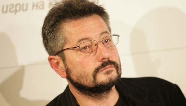 Той посочи, че в Европейския съюз има 17 типа различни мерки, което подсказва, че се прави съзнателен опит за експеримент върху способността на европееца да поеме върху себе си тоталитарна тежест