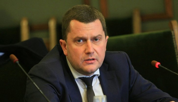 Станислав Владимиров ще прави съкращения в общинските културни институти
