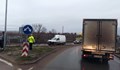 Инцидент затапи движението на кръговото край Бяла
