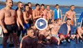 Рекордьор по плуване хвана кръста и спаси именик от удавяне в Русе