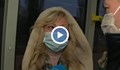 Жена се оплаква от силата на звуковите съобщения  в градския транспорт