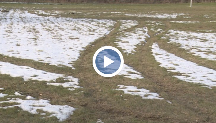 Вандализмът е запечатан на камерите за видеонаблюдение на стадиона