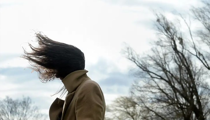 Поривите на вятъра във Враца достигнаха 97 км/ч