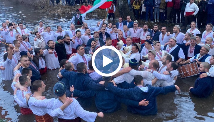 Още в самия ден са започнали да се обаждат