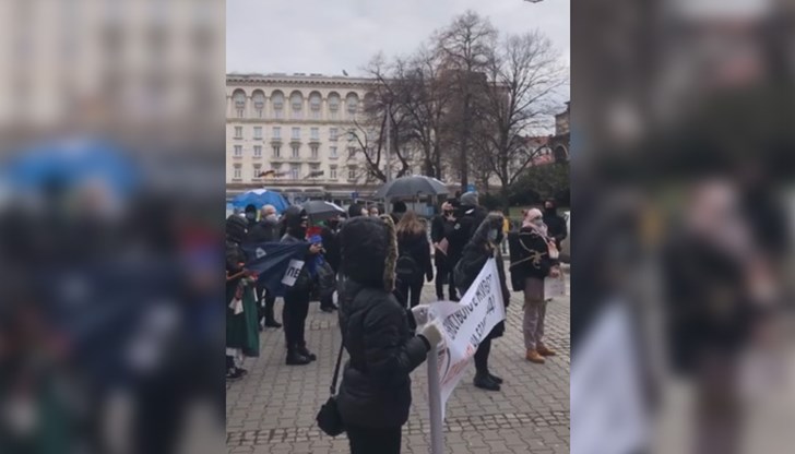 Основание за подобна промяна е очаквания спад на заболеваемостта – под 120/100 000 Основание за подобна промяна е очаквания спад на заболеваемостта – под 120/100 000