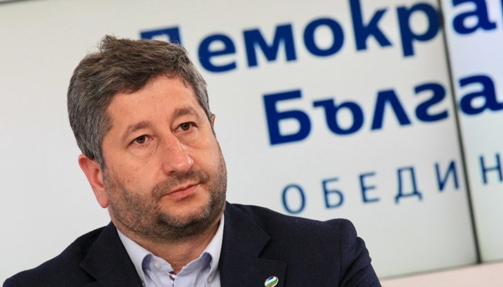 В този момент се провежда второто изслушване за ситуацията в България в Мониторинговата група за наблюдение на демокрацията, върховенството на закона и основните права към Комисията LIBE в Европейския парламент