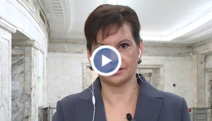 Виктор Николаев я посъветва да си говори сама, без да й се задават въпроси