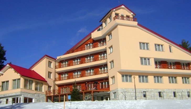 "Хижа Трещеник", към която има огромни интереси