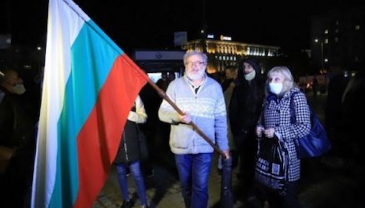 Протестиращите обсъждат най-подходящата дата за провеждане на парламентарните избори