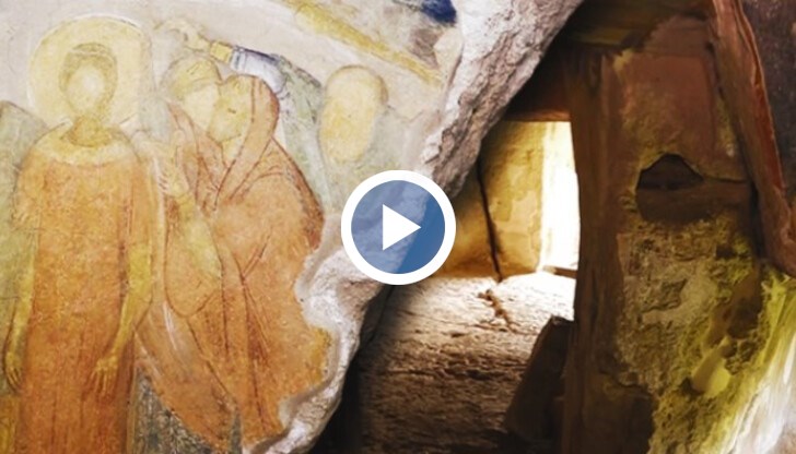 Векове преди Италианския ренесанс в Ивановските скални църкви виждаме Палеологов рененанс, стенописите са с обемни изображения