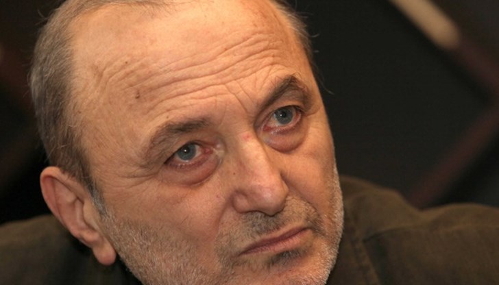 Според д-р Михайлов БСП няма сили да бъде алтернатива.