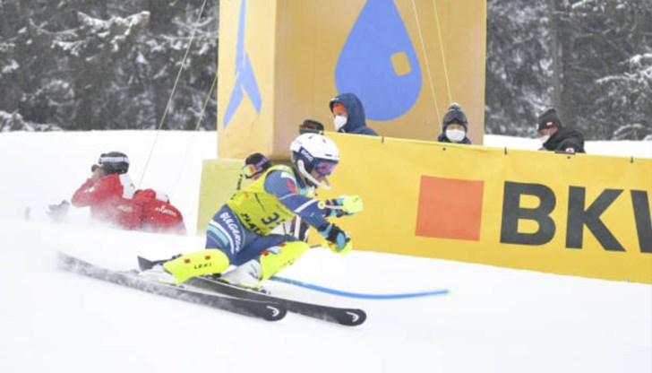 Българинът завърши 16-ти на слалома във Флахау Българинът завърши 16-ти на слалома във Флахау