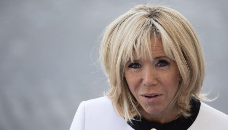 67-годишната Макрон е напълно възстановена. Заболяването ѝ не е било оповестено публично, защото не е нарушило официалната ѝ програма 67-годишната Макрон е напълно възстановена. Заболяването ѝ не е било оповестено публично, защото не е нарушило официалната ѝ програма