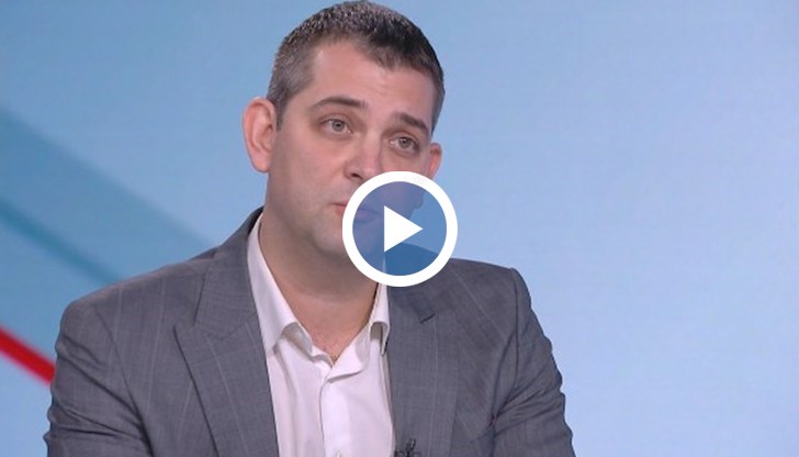 Според него така правителството цели ниска избирателна активност