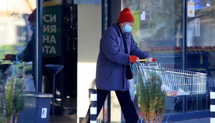 Онлайн продажбите бележат 72% ръст