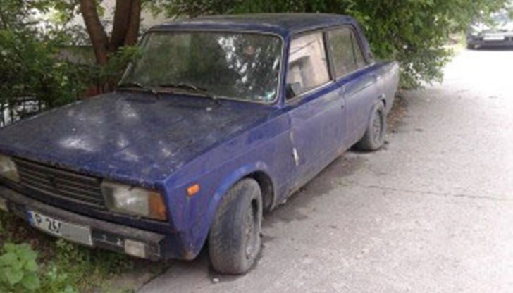 Досегашният договор с „Татаров Кар“ ЕООД ще бъде прекратен, като е в ход процедурата с двумесечно предизвестие Досегашният договор с „Татаров Кар“ ЕООД ще бъде прекратен, като е в ход процедурата с двумесечно предизвестие