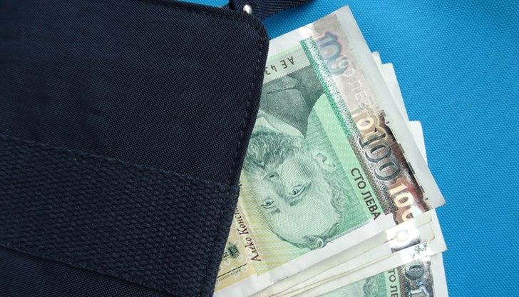 Събирачите на дългове оставят печка, хладилник и пералня на длъжника