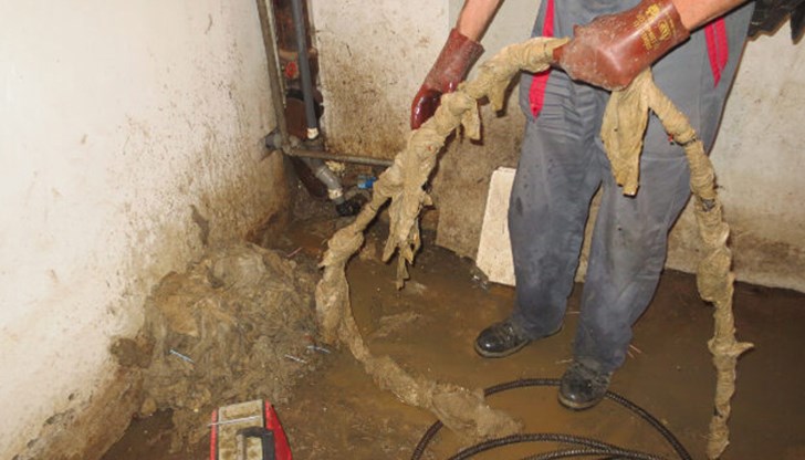 Има множество случаи на задръстване на помпите в канализационната помпена станция в квартал „Ялта“