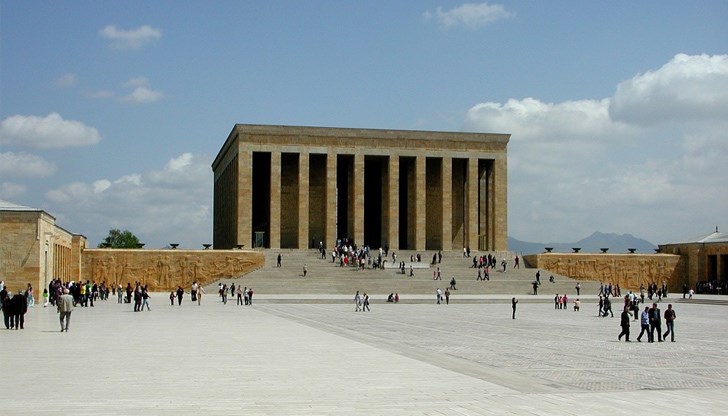 Това обяви кметът на столицата Мансур Яваш