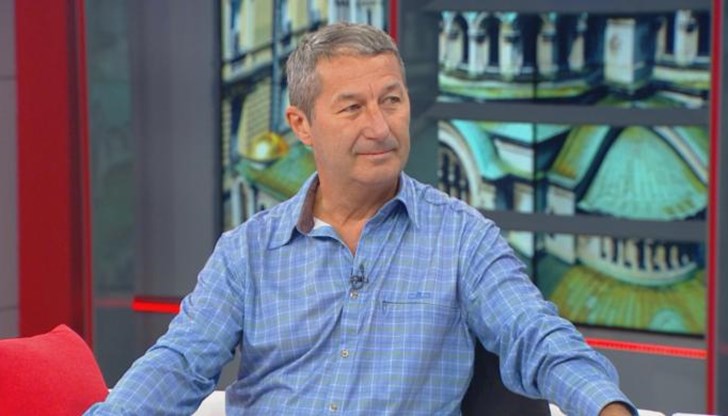 Колкото по-рано политиците разберат, че трябва да се отворят бизнесите, толкова по-скоро ще се възстанови световната икономика