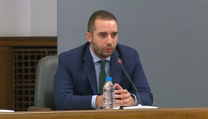 Те щели да компенсират тези, които не дойдоха тази седмица, обясни шефът на  Изпълнителната агенция по лекарствата Богдан Кирилов