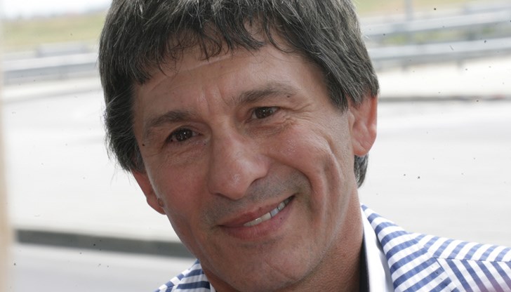 Роденият в Сандрово спортист и до днес не забравя родното си село и често прави благотворителни жестове за сандровчани