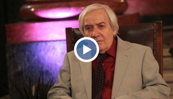 Според него не е трябвало да се затварят училищата в страната, а било достатъчно да се изолират само най-уязвимите от коронавируса групи в обществото