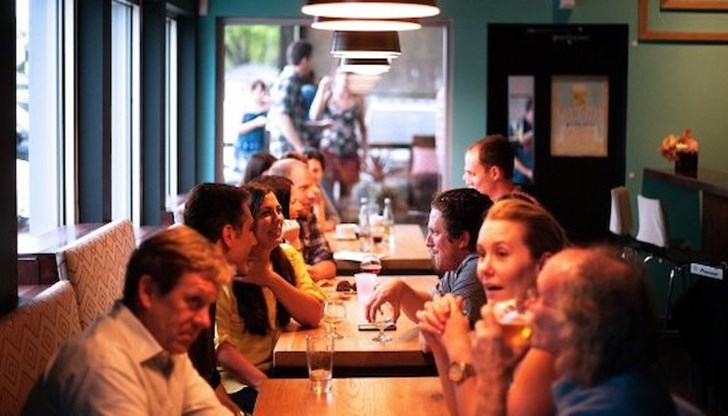 На работещите в нарушение ресторантите са съставени актове На работещите в нарушение ресторантите са съставени актове