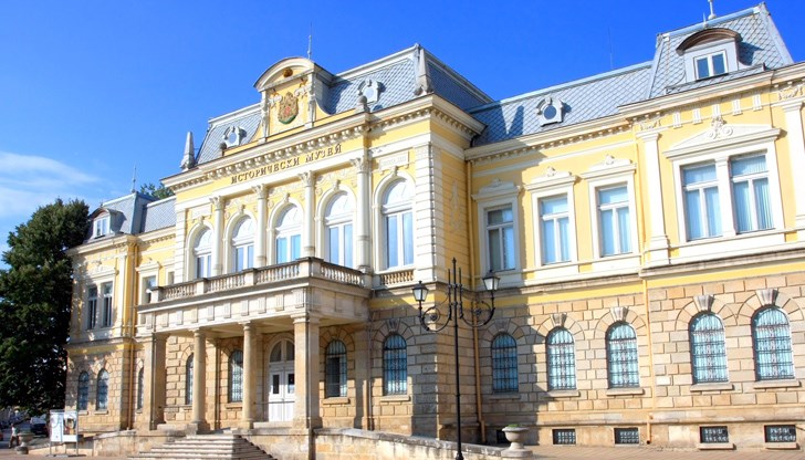 Въпреки ниските стойности на туристопотока русенският музей отново е сред лидерите по посещаемост в страната със своите почти 50%. Голяма част от българските музеи реализират успеваемост средно между 25-30%