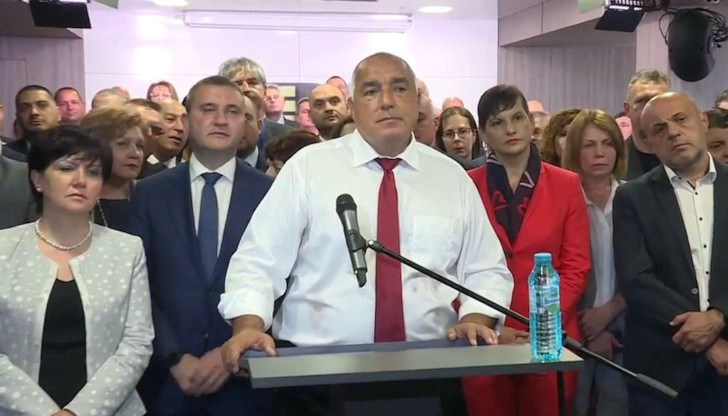 Министърът на спорта Красен Кралев ще спасява положението в проблемната структура на Русе. Той се сочи като евентуален водач на листата в региона Министърът на спорта Красен Кралев ще спасява положението в проблемната структура на Русе. Той се сочи като евентуален водач на листата в региона