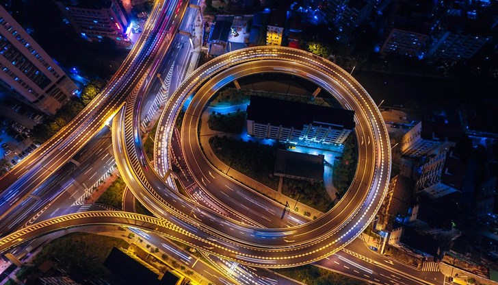 Някои пътни съоръжения по света са не само практични, но и красиви. Направени с много мислене и без пестене на материали Някои пътни съоръжения по света са не само практични, но и красиви. Направени с много мислене и без пестене на материали