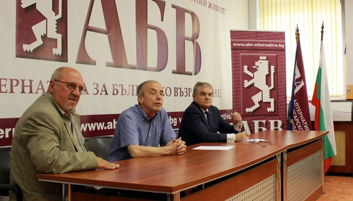 В АБВ съм чисто от медицинска гледна точка - като лекар, подчерта той В АБВ съм чисто от медицинска гледна точка - като лекар, подчерта той